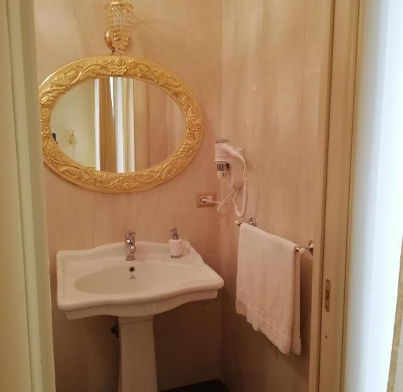 اتاق استاندارد با تخت بزرگ, Beb Mariafrancesca