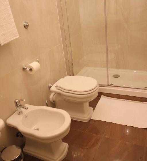 اتاق لوکس چهار تخته, Beb Mariafrancesca