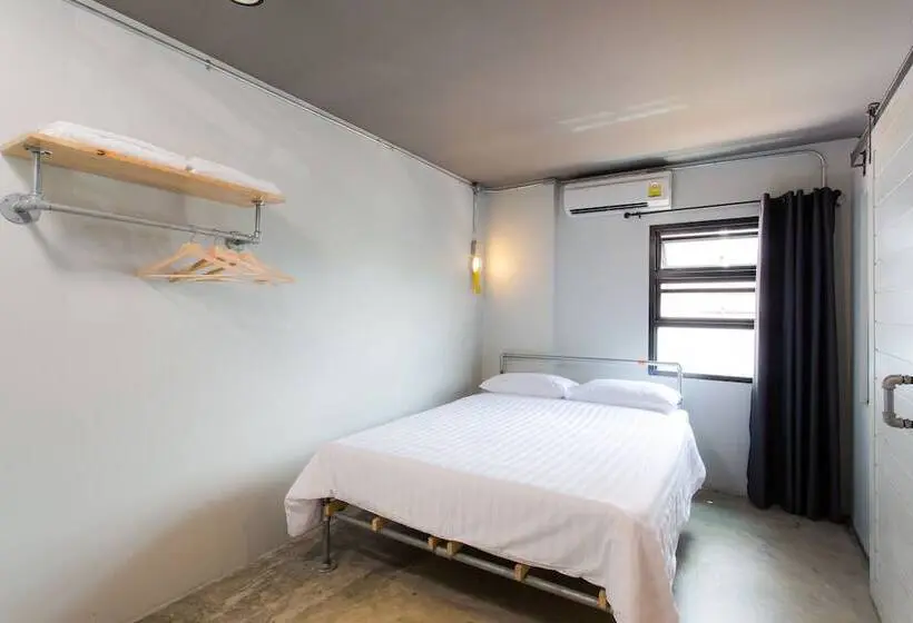Chambre Standard, Bloo Hostel