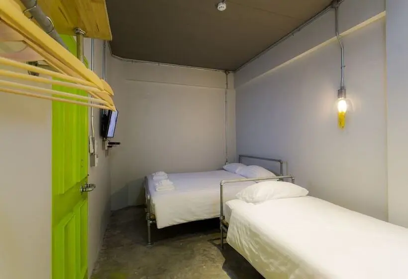 Chambre Triple Standard, Bloo Hostel