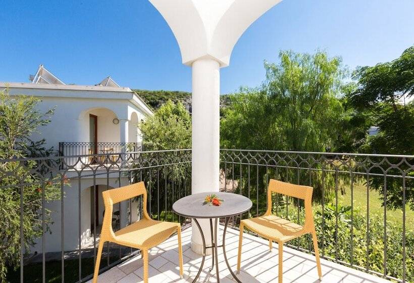 غرفة كومفورت ثلاثية, Gusmay Resort   Hotel Cala Del Turco