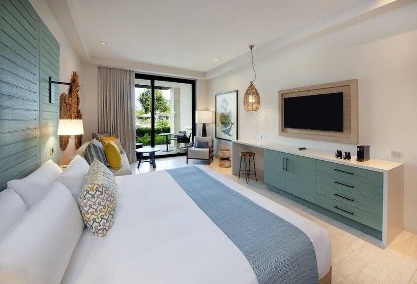 带大床的小型套房, Adults Only Club At Lopesan Costa Bávaro   All Inclusive