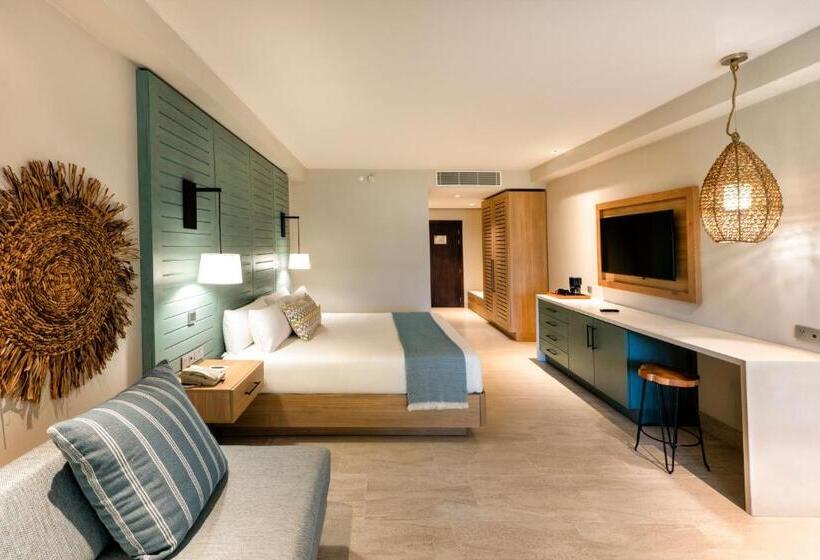 סוויטת ג'וניור מיטת קינג, Adults Only Club At Lopesan Costa Bávaro   All Inclusive