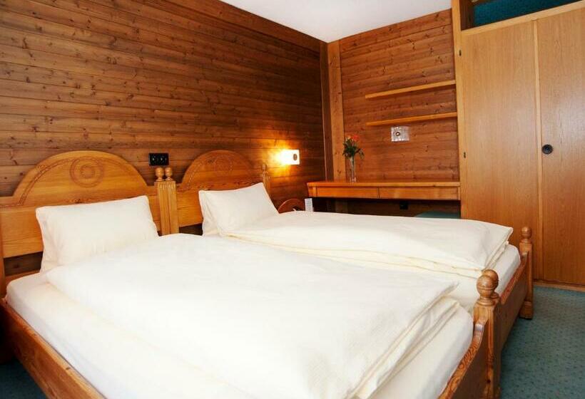 Номер Стандарт, Ambiente Guesthouse
