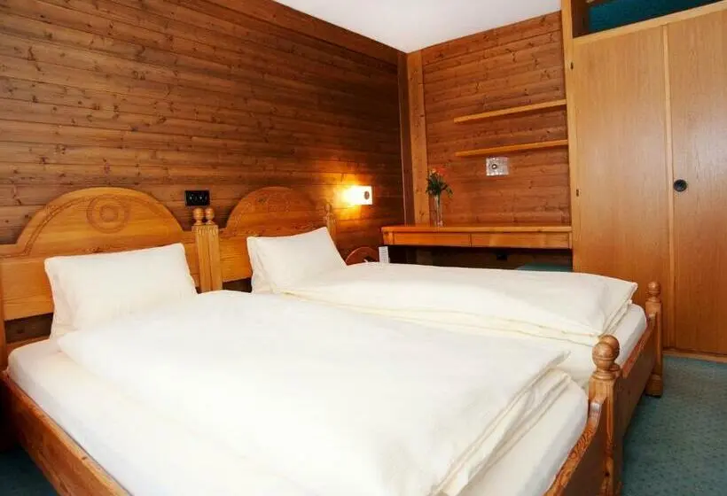 اتاق استاندارد, Ambiente Guesthouse