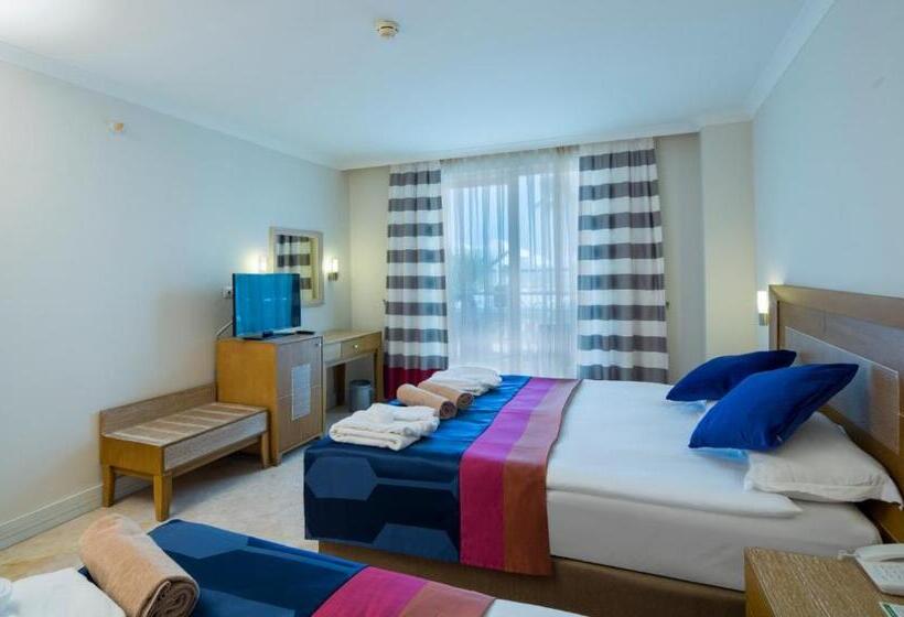 4인용 수피리어 룸, Crystal Boutique Beach & Resort   Adult Only