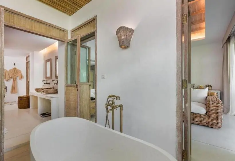 سوییت با چشم‌انداز باغ, Eden Beach Khaolak Resort And Spa A Lopesan Collection Hotel   Sha Extra Plus
