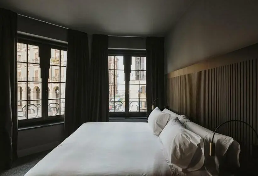 Standardzimmer, El Moderne