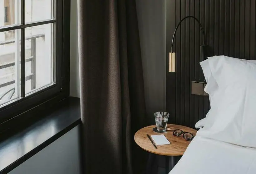Standardzimmer, El Moderne