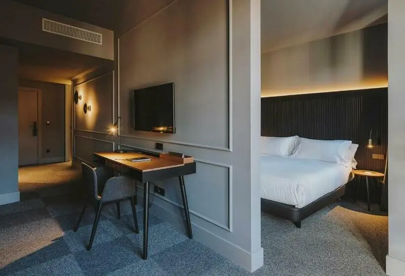 Junior Suite, El Moderne