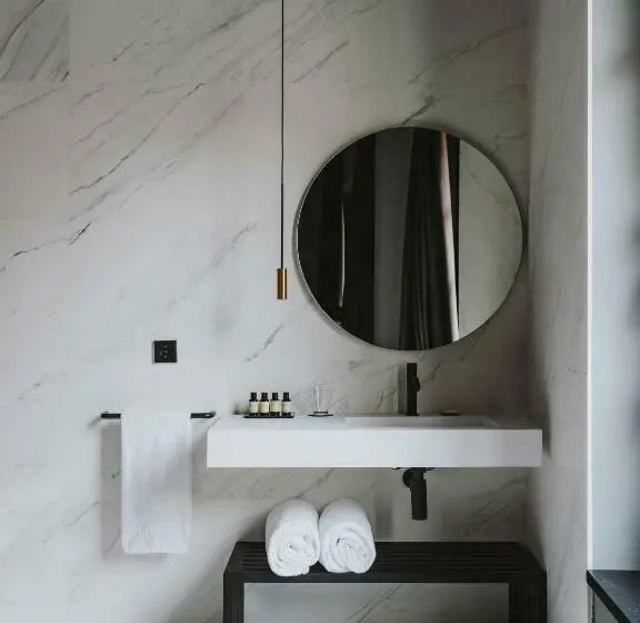 Superior-Zimmer, El Moderne