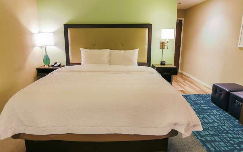 スタンダードルーム, Hampton Inn Weston