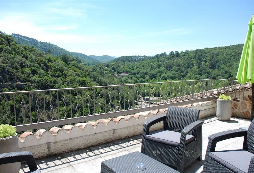 غرفة سوبيريور مزوَّدة بتراس, Les 3 Barbus