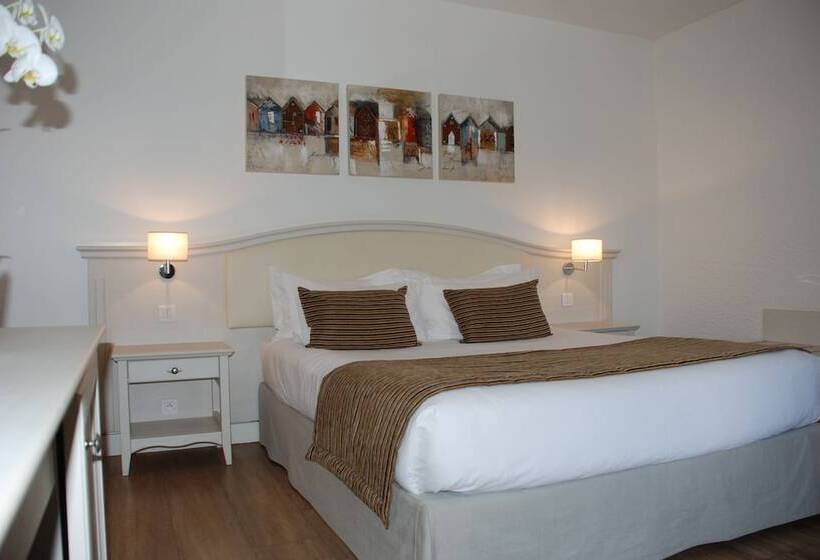 غرفة سوبيريور, Les 3 Barbus