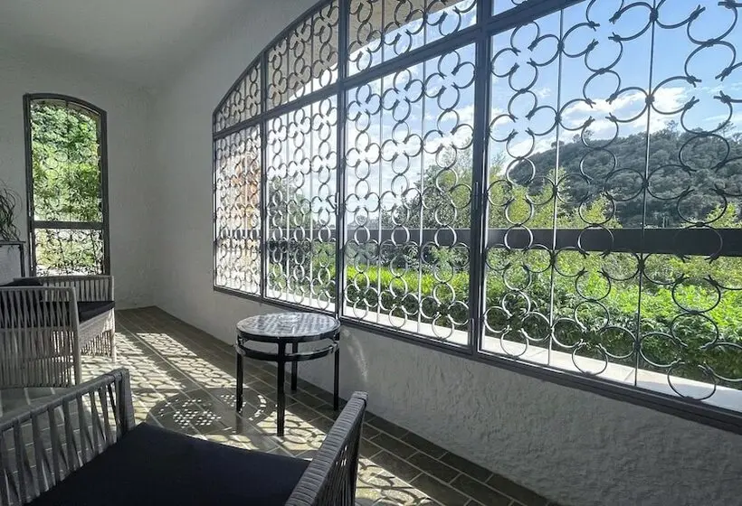 Romantic Room, Les 3 Barbus