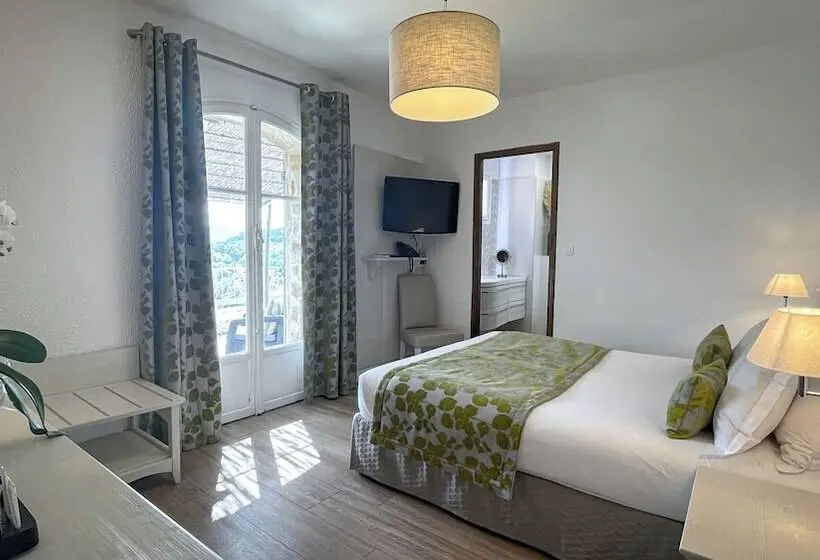 Superior Room with Terrace, Les 3 Barbus