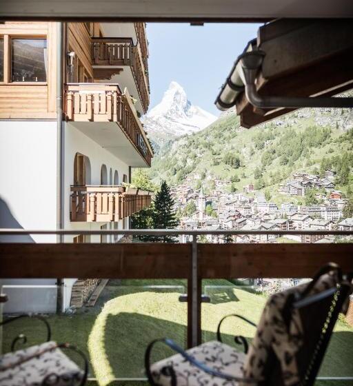 Полулюкс, Petit Chalet By Schönegg