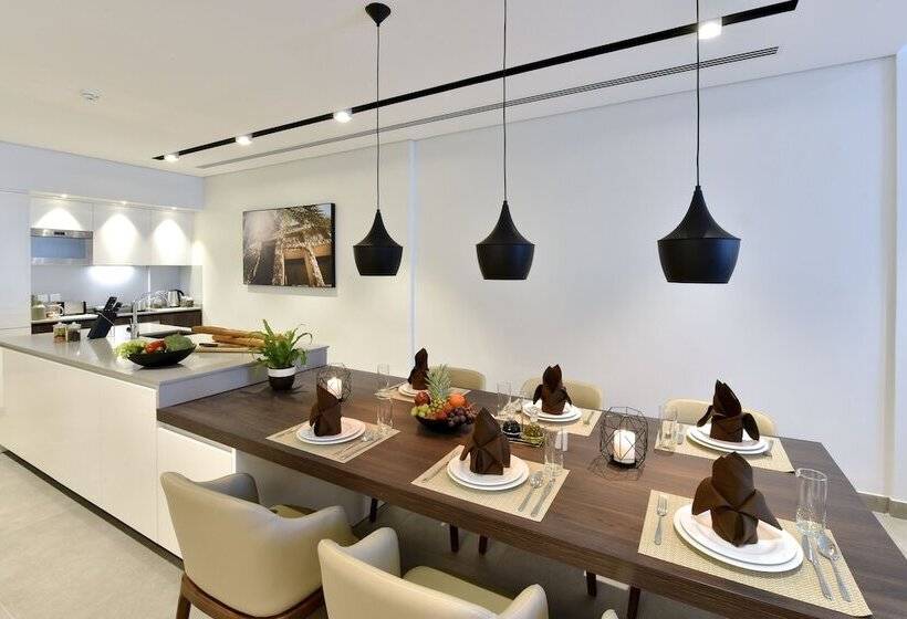 1 Bedroom Penthouse Apartment, Swissbelresidences Juffair