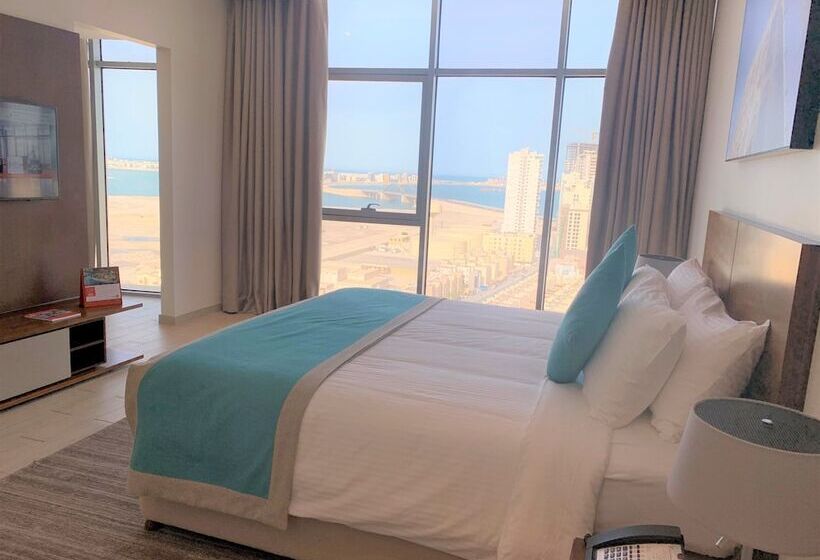 3 Bedroom Premium Apartment, Swissbelresidences Juffair