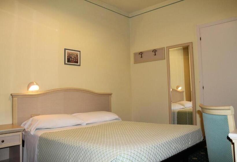 غرفة قياسية فردية, Terme Villa Pace