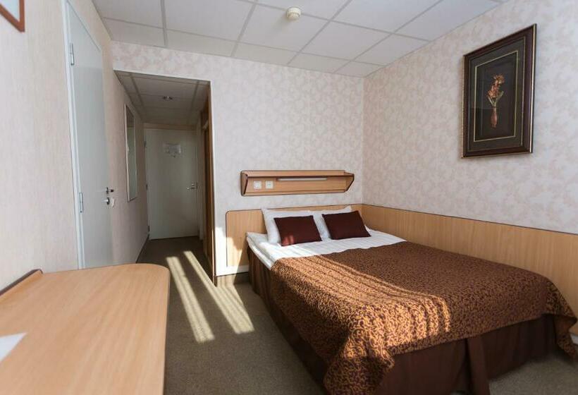 اتاق استاندارد یک نفره, Toila Spa