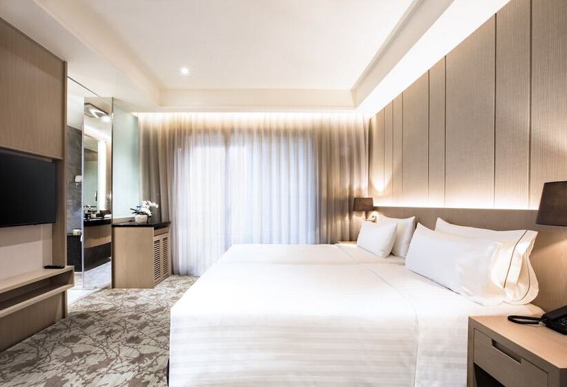 Superior Rum, Valletta