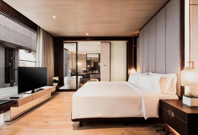 Standardrum, Valletta