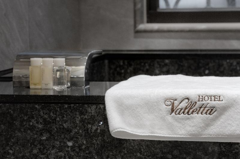 Superior Rum, Valletta