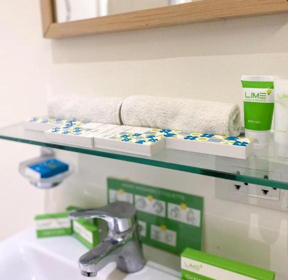 اتاق لوکس خانوادگی, Lime Hotel Boracay