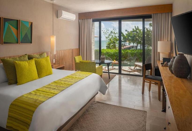 Swim-up suite, Alea Tulum