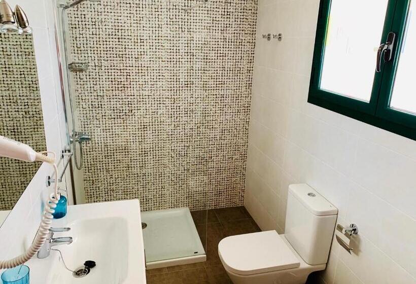 ２ベッドルームアパートメント, Apartamentos Zalabar