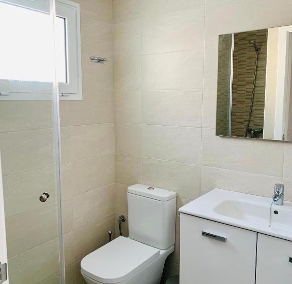 Apartamento 1 Quarto Rés-do-chão, Apartamentos Zalabar