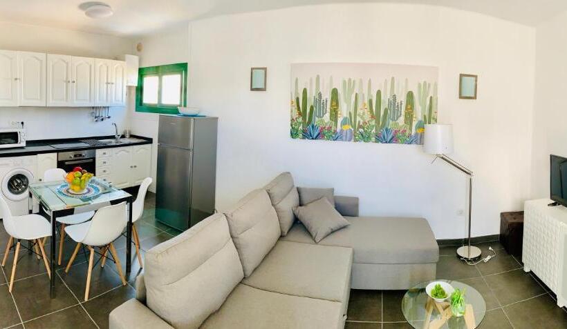 １ベッドルームアパートメント, Apartamentos Zalabar