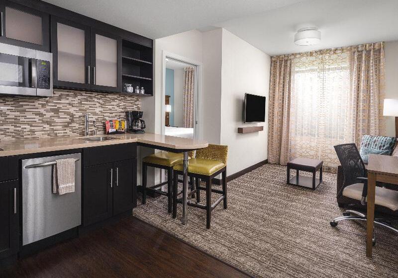 اتاق لوکس با تخت بزرگ, Best Western Premier Sonasea Phu Quoc