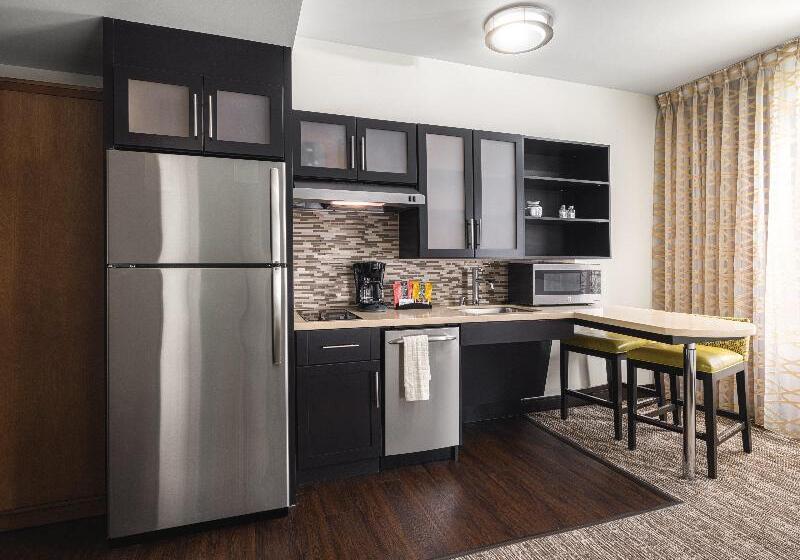 اتاق لوکس با تخت بزرگ, Best Western Premier Sonasea Phu Quoc