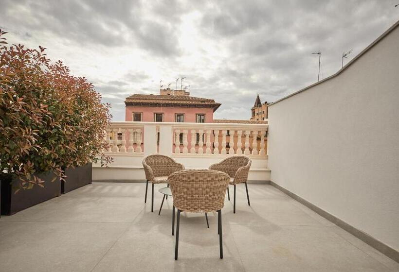 带露台的高档房间, Ca N Alexandre   Adults Only