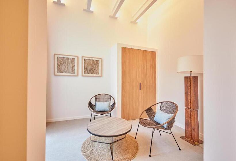 带露台的高档房间, Ca N Alexandre   Adults Only