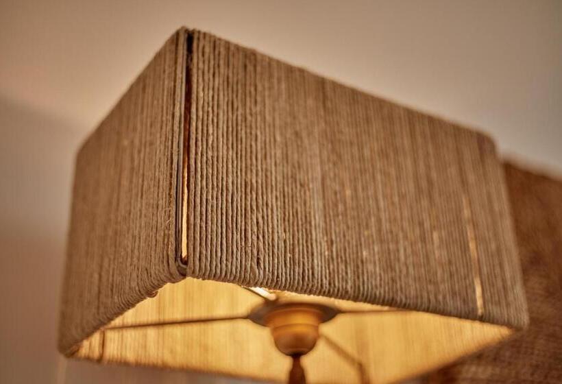 带露台的高档房间, Ca N Alexandre   Adults Only