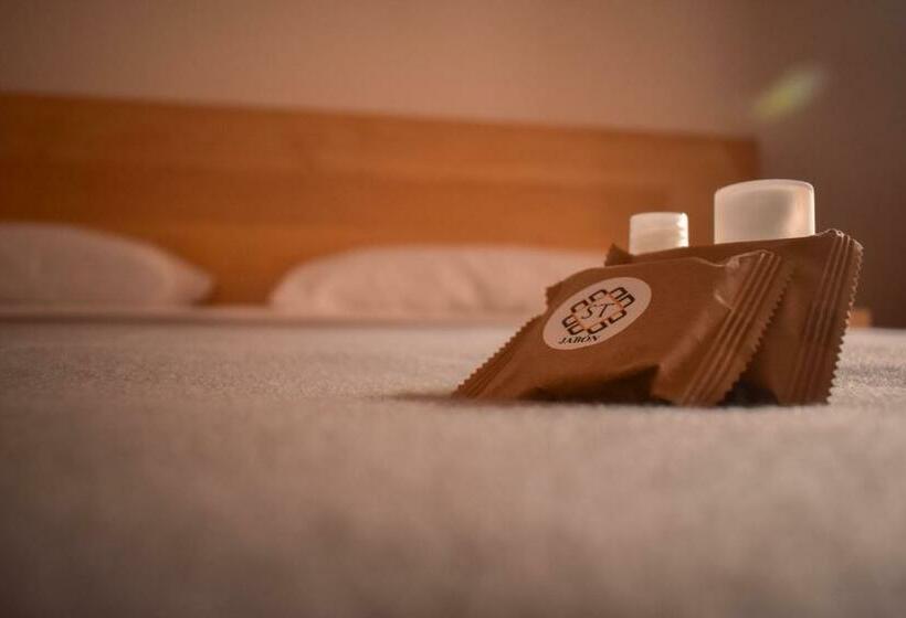 Номер Стандарт, Casa Santo Tomas