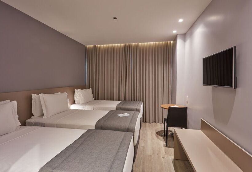 غرفة قياسية ثلاثية, Flix