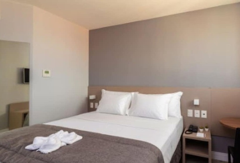 غرفة سوبيريور, Flix