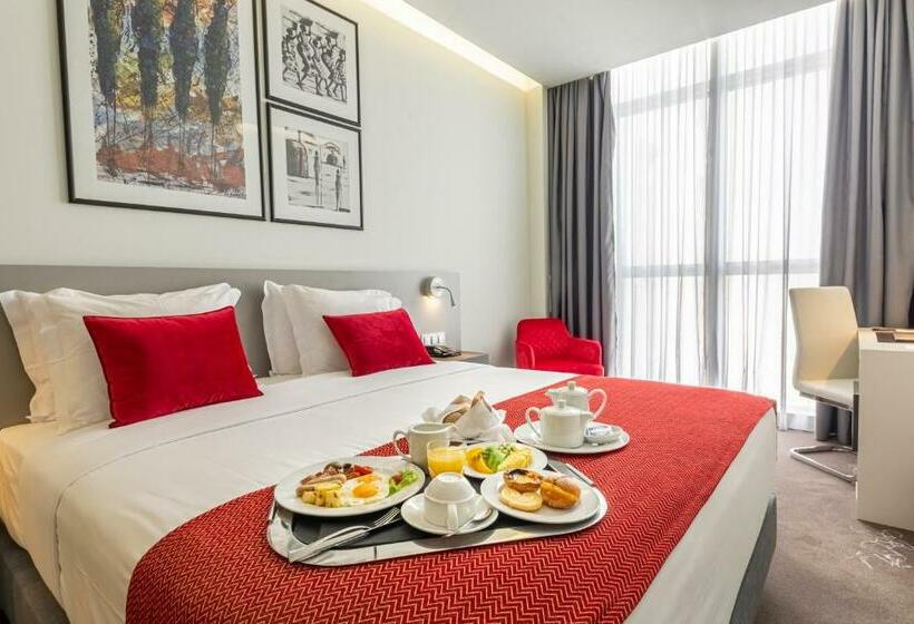 غرفة قياسية, Meliá Maputo Sky