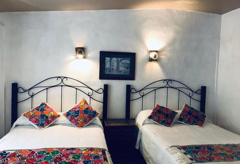 غرفة قياسية رباعية, Posada Los Colorines