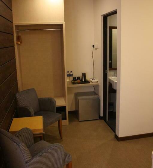 חדר משפחתי דלוקס, Rs Boutique