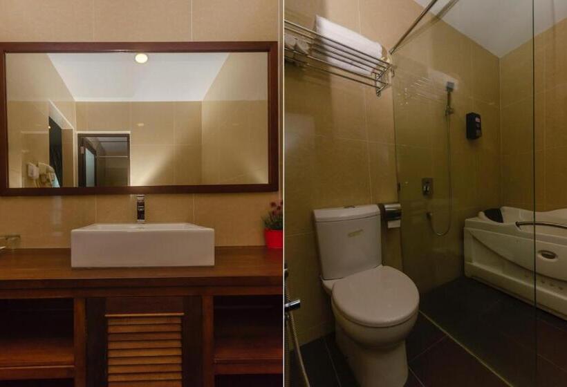 סוויטה עם ג'קוזי, Rs Boutique