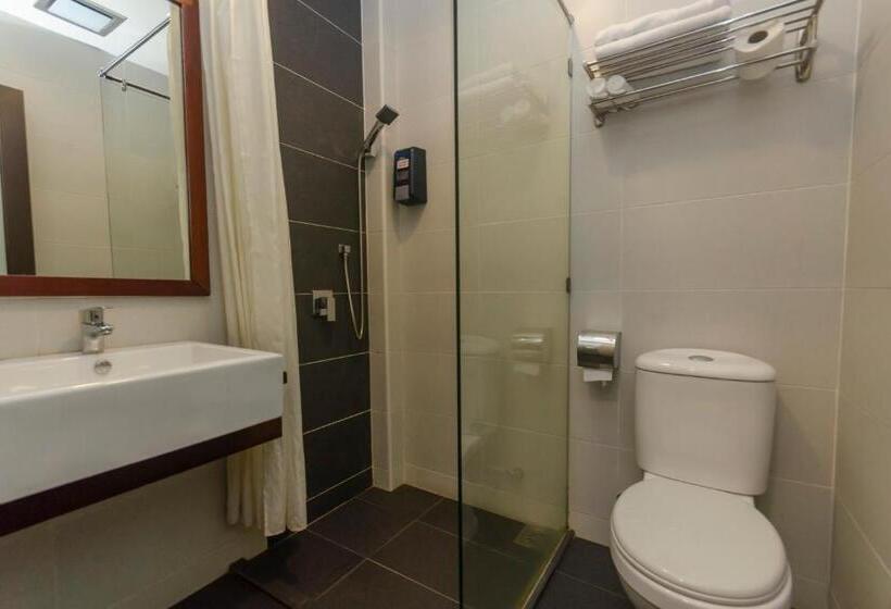 חדר דלוקס, Rs Boutique