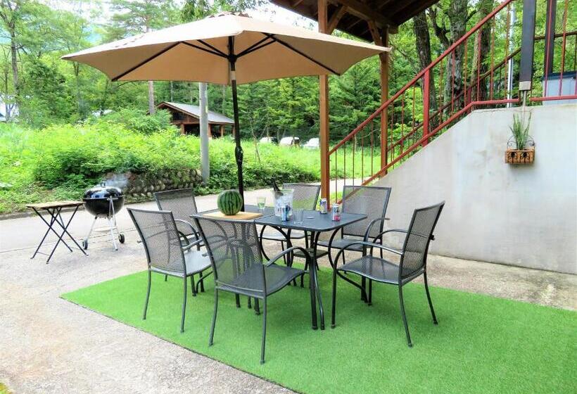 침실 3개 주택, White Horse