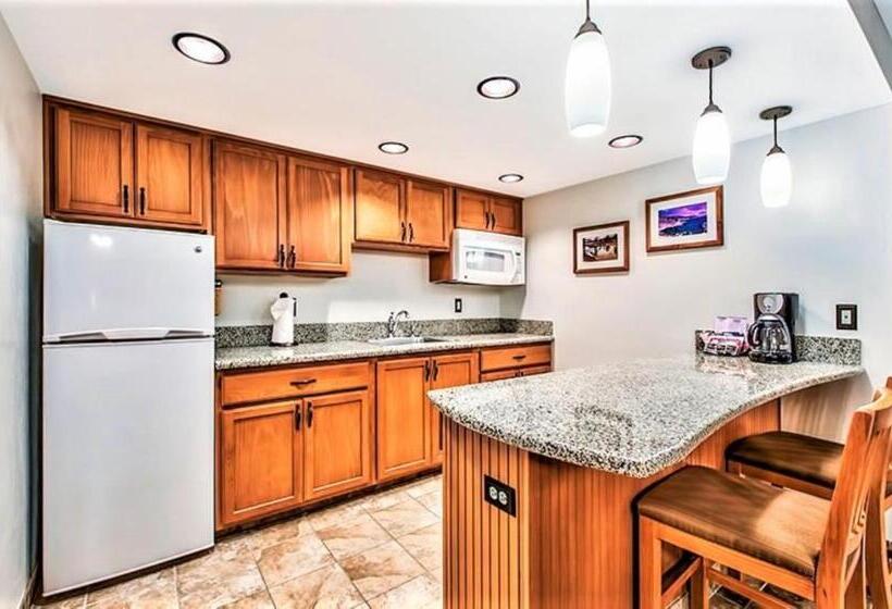 Номер Стандарт, The Tahoe Beach & Ski Club Owners Association