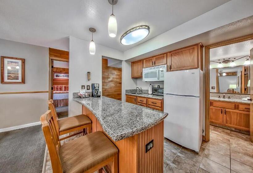 Апартаменты 2 Спальни, The Tahoe Beach & Ski Club Owners Association