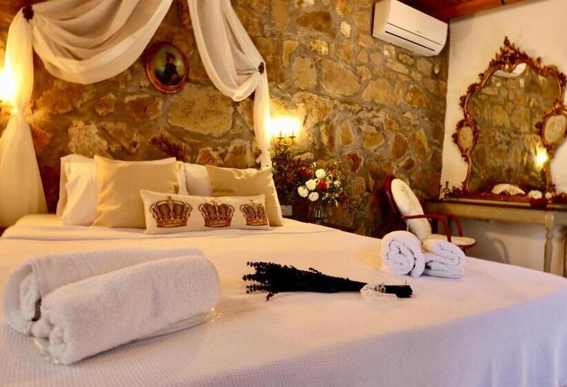 اتاق استاندارد با چشمانداز استخر, Kemerbag 29   Adults Only